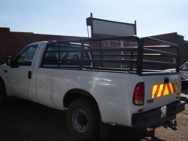 F250 CATTLE RAILS 1-281.jpg